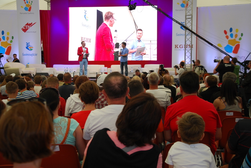 Festival Cooltur-Karussell auf der Insel Usedom im Juli 2013