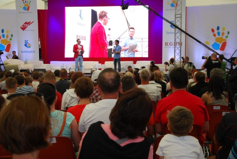 Karuzela Cooltury na wyspie Uznam – lipiec 2013 roku