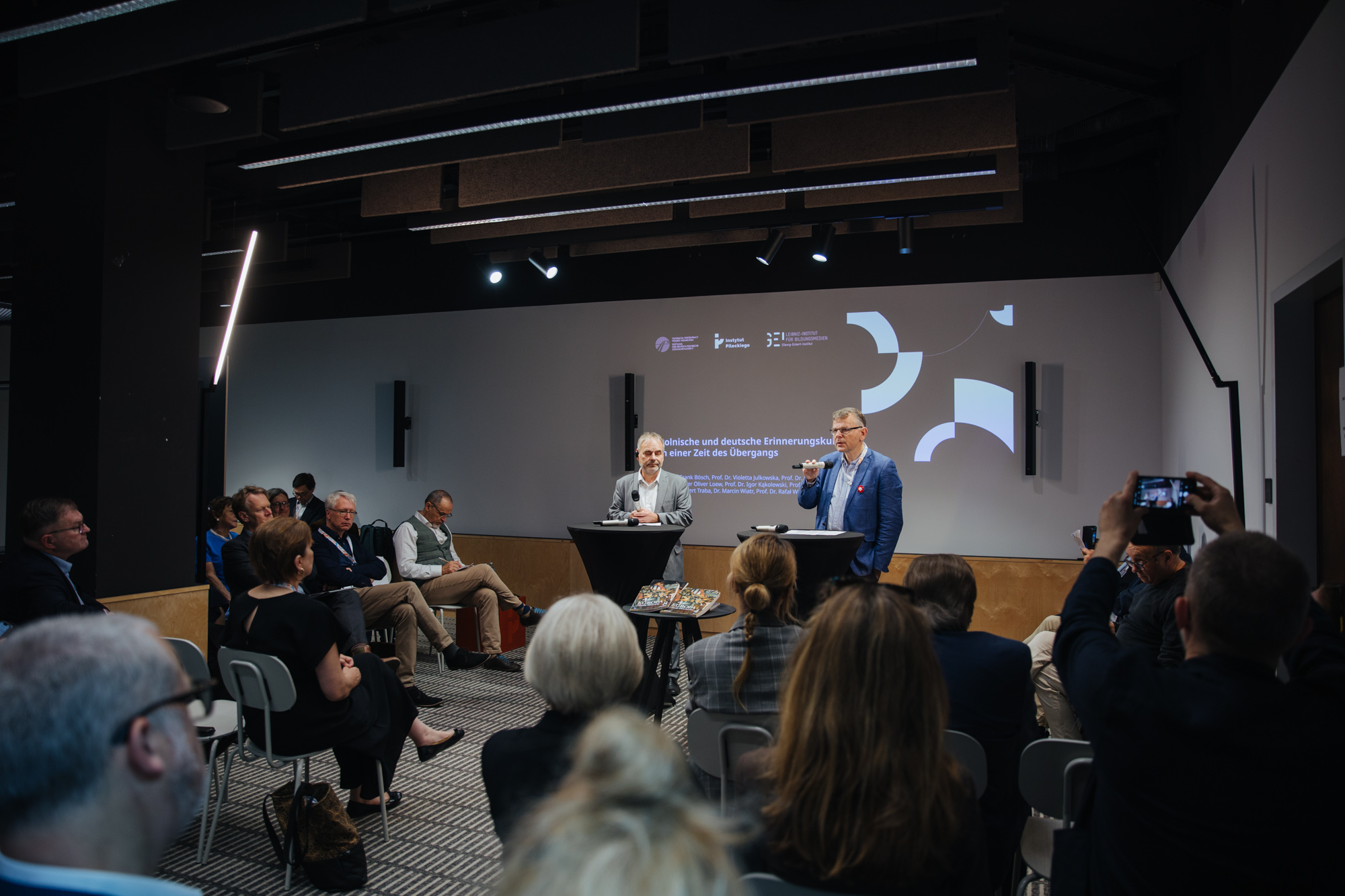 Upamiętnianie, spotkanie, (nie)zrozumienie