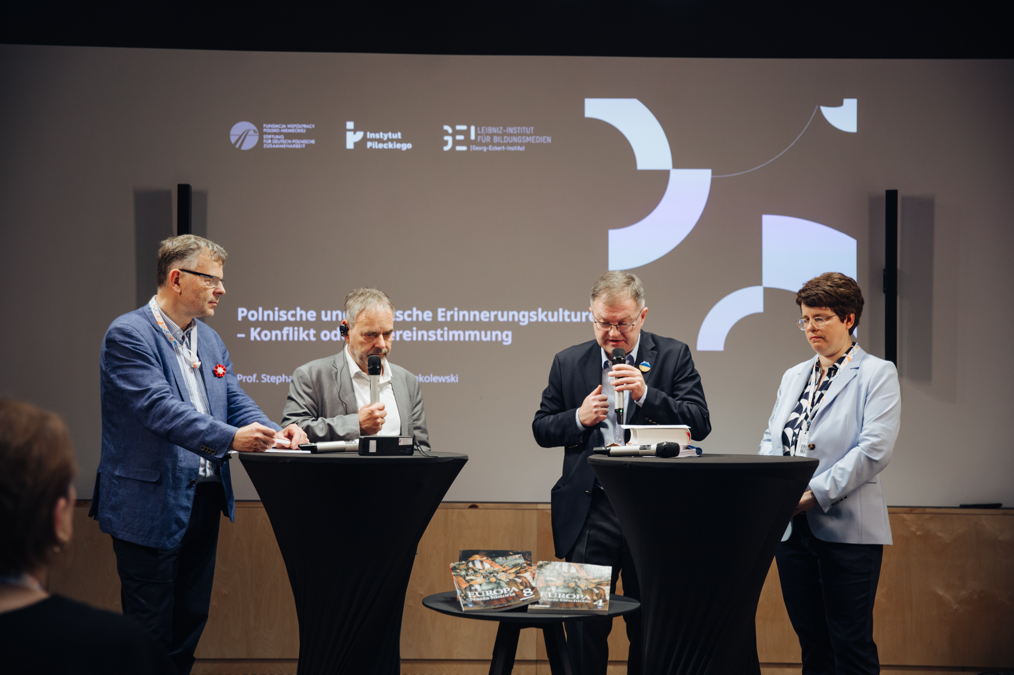 Upamiętnianie, spotkanie, (nie)zrozumienie